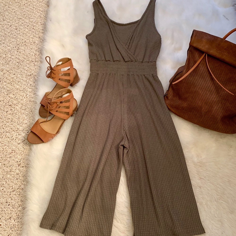 Jumpsuit - romper